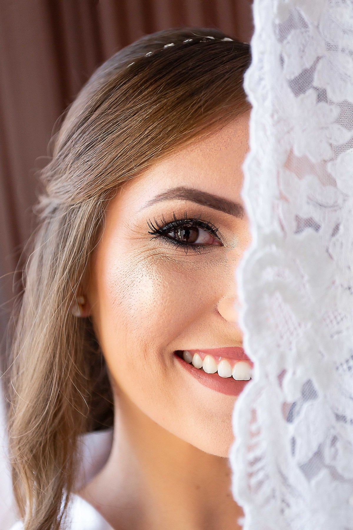 fotografia casamento casal noivos priscilla e matheus no espaco kratos em vinhedo sp imagens pelo fotografo denis silveira