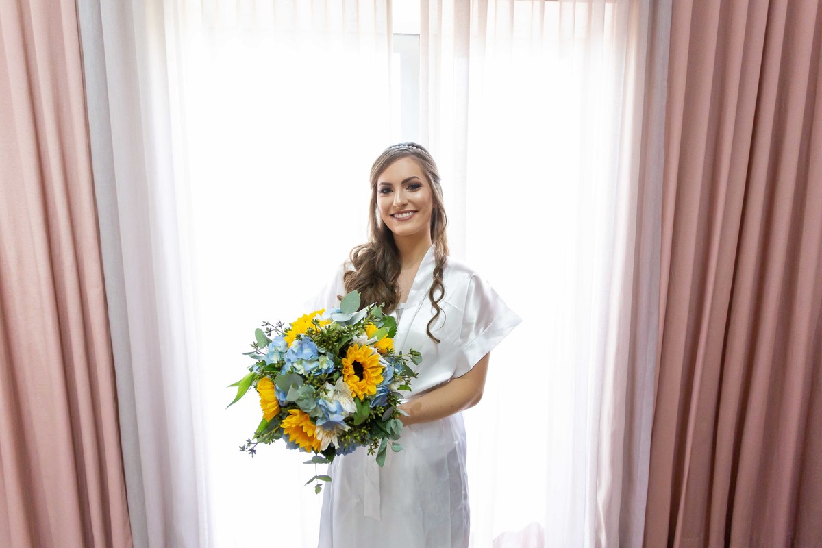 fotografia casamento casal noivos priscilla e matheus no espaco kratos em vinhedo sp imagens pelo fotografo denis silveira