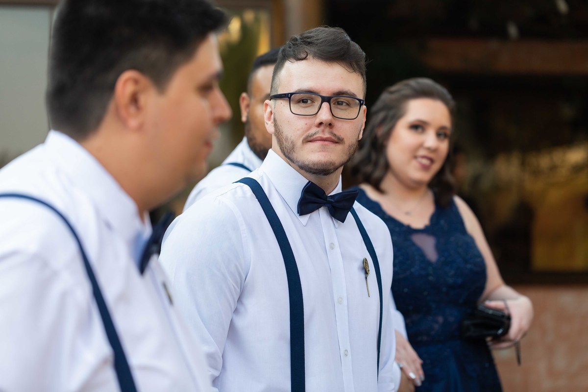 fotografia casamento casal noivos priscilla e matheus no espaco kratos em vinhedo sp imagens pelo fotografo denis silveira