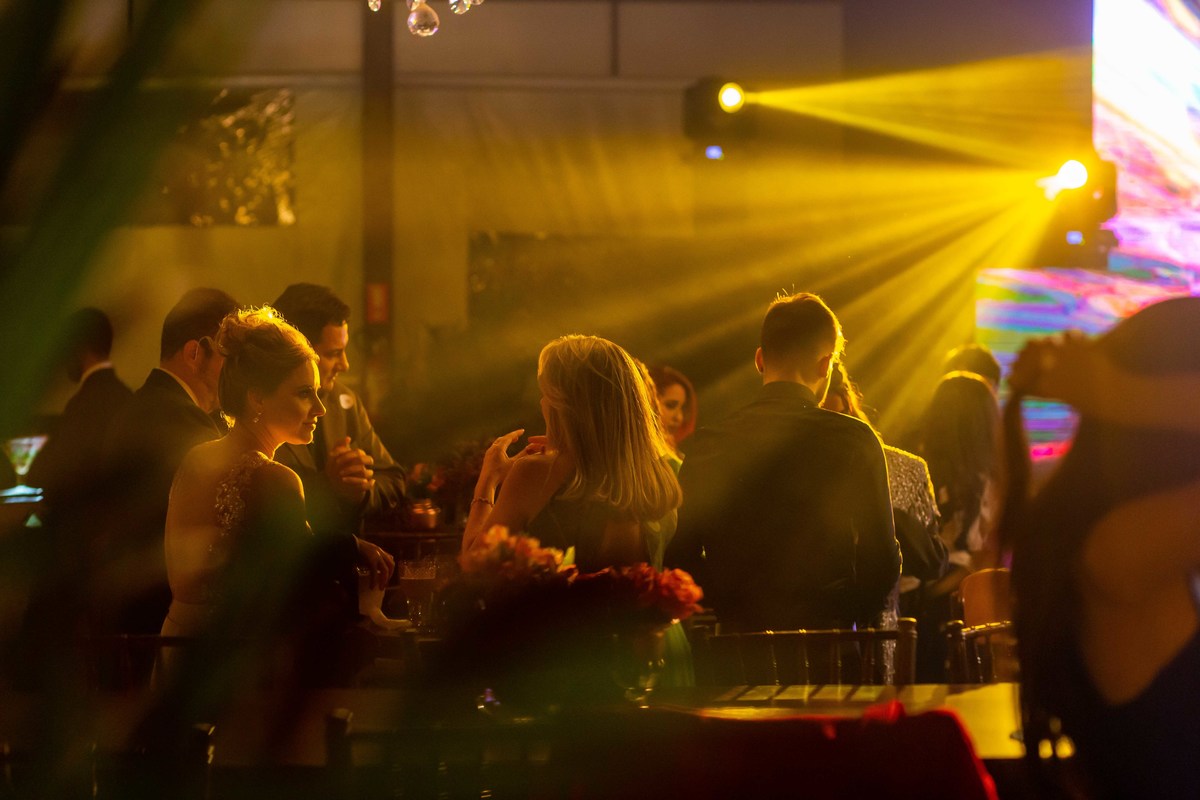 noivos vanessa e bruno em jundiai sp no espaco casa giglio fotos pelo fotografo denis silveira fotografia