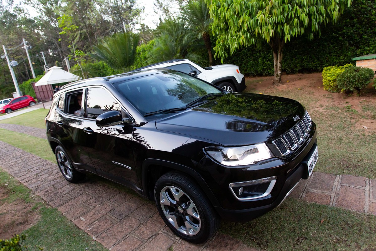 noivos vanessa e bruno em jundiai sp no espaco casa giglio fotos pelo fotografo denis silveira fotografia