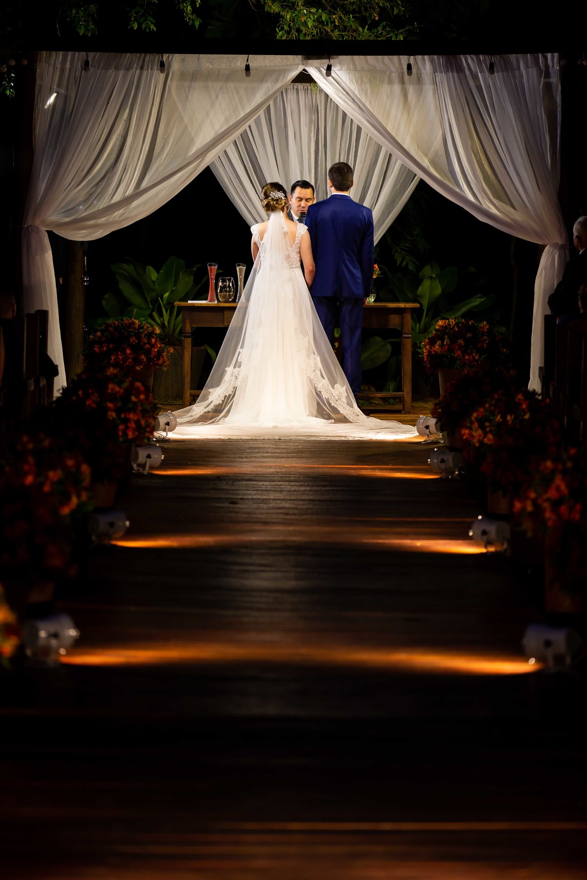 noivos vanessa e bruno em jundiai sp no espaco casa giglio fotos pelo fotografo denis silveira fotografia