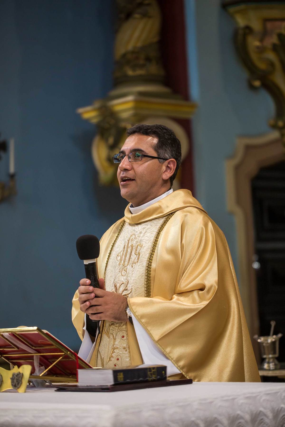 fotos casamento casal noivos gabriela e paulo em igreja catolica campinas sp fotografo denis silveira fotografia