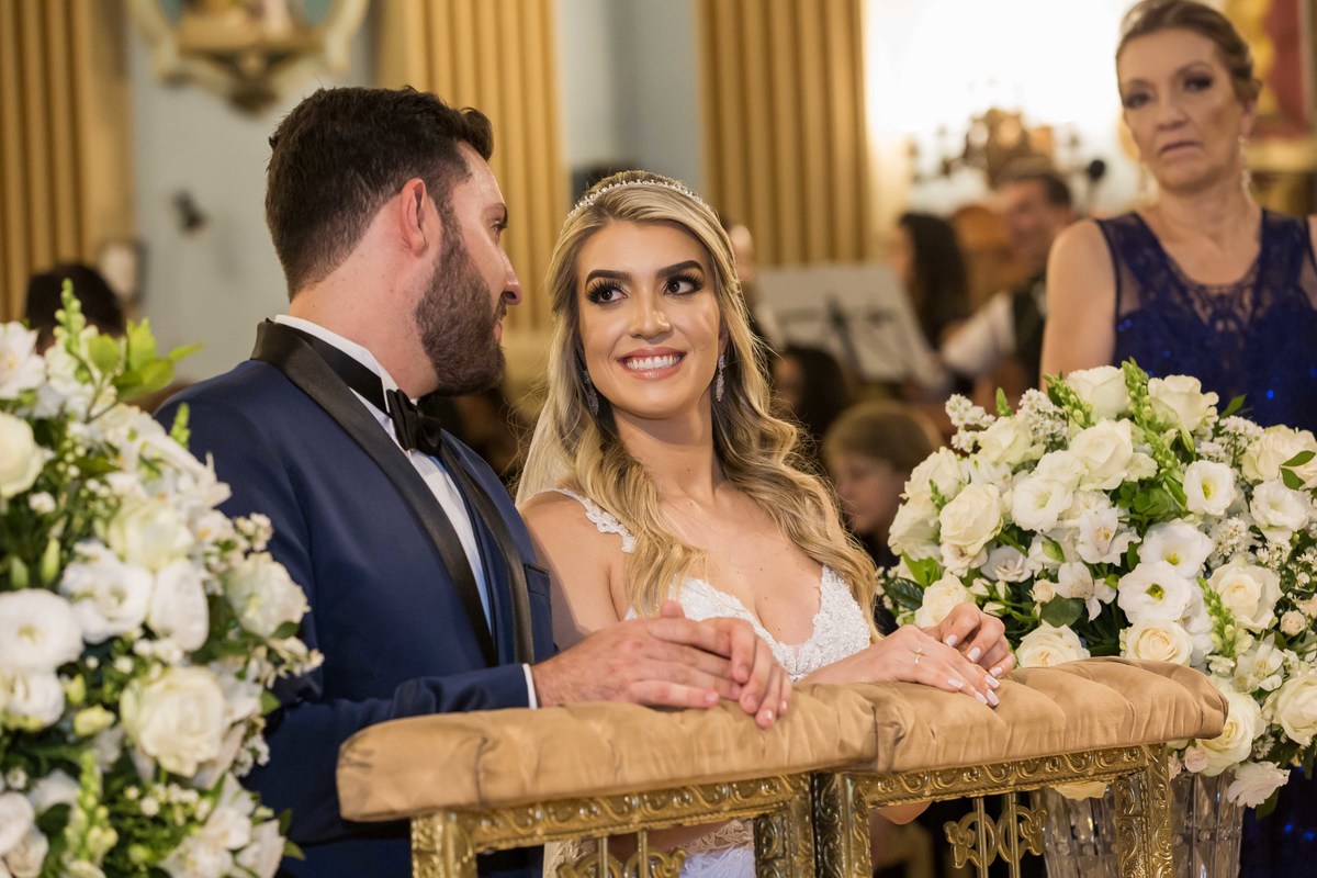 fotos casamento casal noivos gabriela e paulo em igreja catolica campinas sp fotografo denis silveira fotografia