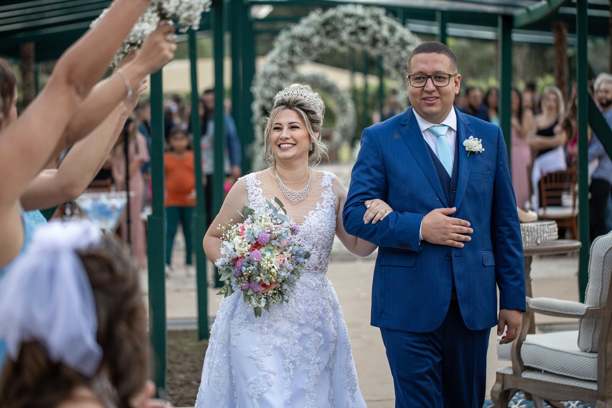 fotos casamento casal de de noivos Lediany e Ezequiel no espaço Recanto Yeshua em Itatiba SP fotografo Denis Silveira Fotografia