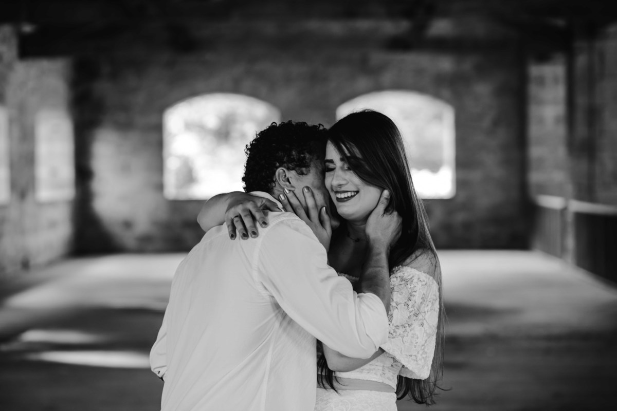 fotos ensaio casal pré wedding noivos monique e gabriel em fazenda em iperó sp fotografo denis silveira fotografia