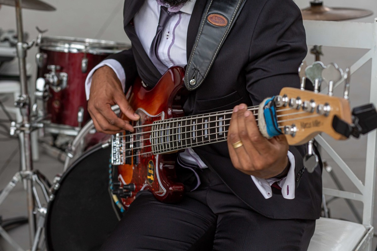 fotografia de casamento em campinas no espaco supremo casal de noivos julia e felipe fotos pelo fotografo denis silveira