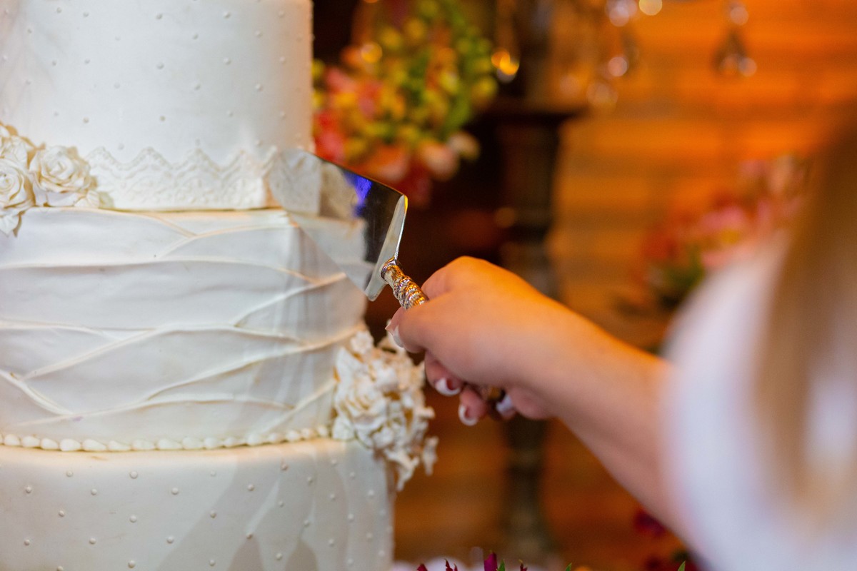 fotos de casamento no campo casal de noivos ana flavia e gustavo espaco luz do campo eventos nova odessa sp making of da noiva beauty longe paula espelho fotografia pelo fotografo denis silveira
