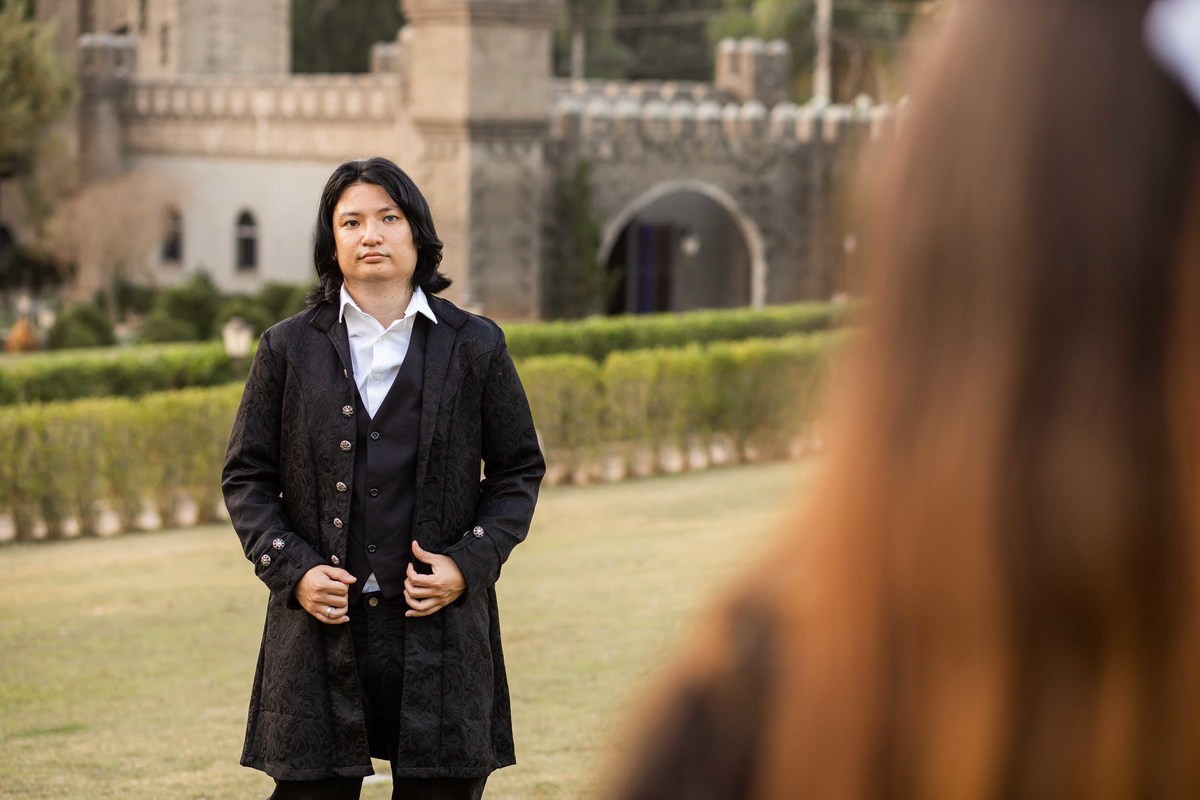 fotos estilo rock and roll de ensaio de casal pré wedding vanessa e vitor em Castelo dos Vinhais medieval em Vinhedo São Paulo fotografia pelo fotografo Denis Silveira Fotografia fotografia pre casamento