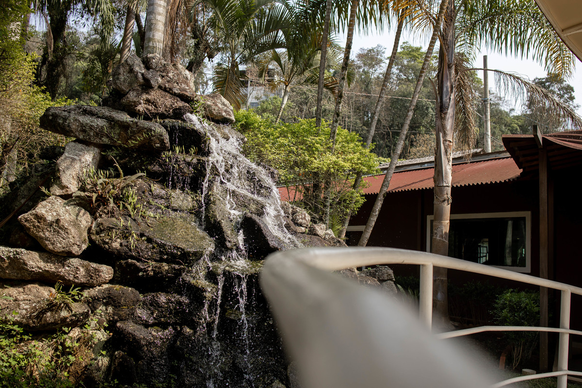 fotografia casamento casal noivos ruchelly e andre em mairipora sp no espaco alpes serrano fotos pelo fotografo denis silveira