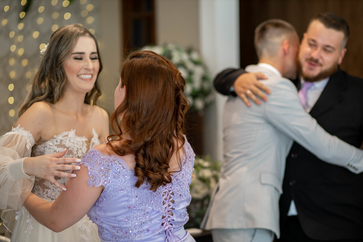 fotografia casamento casal noivos ruchelly e andre em mairipora sp no espaco alpes serrano fotos pelo fotografo denis silveira