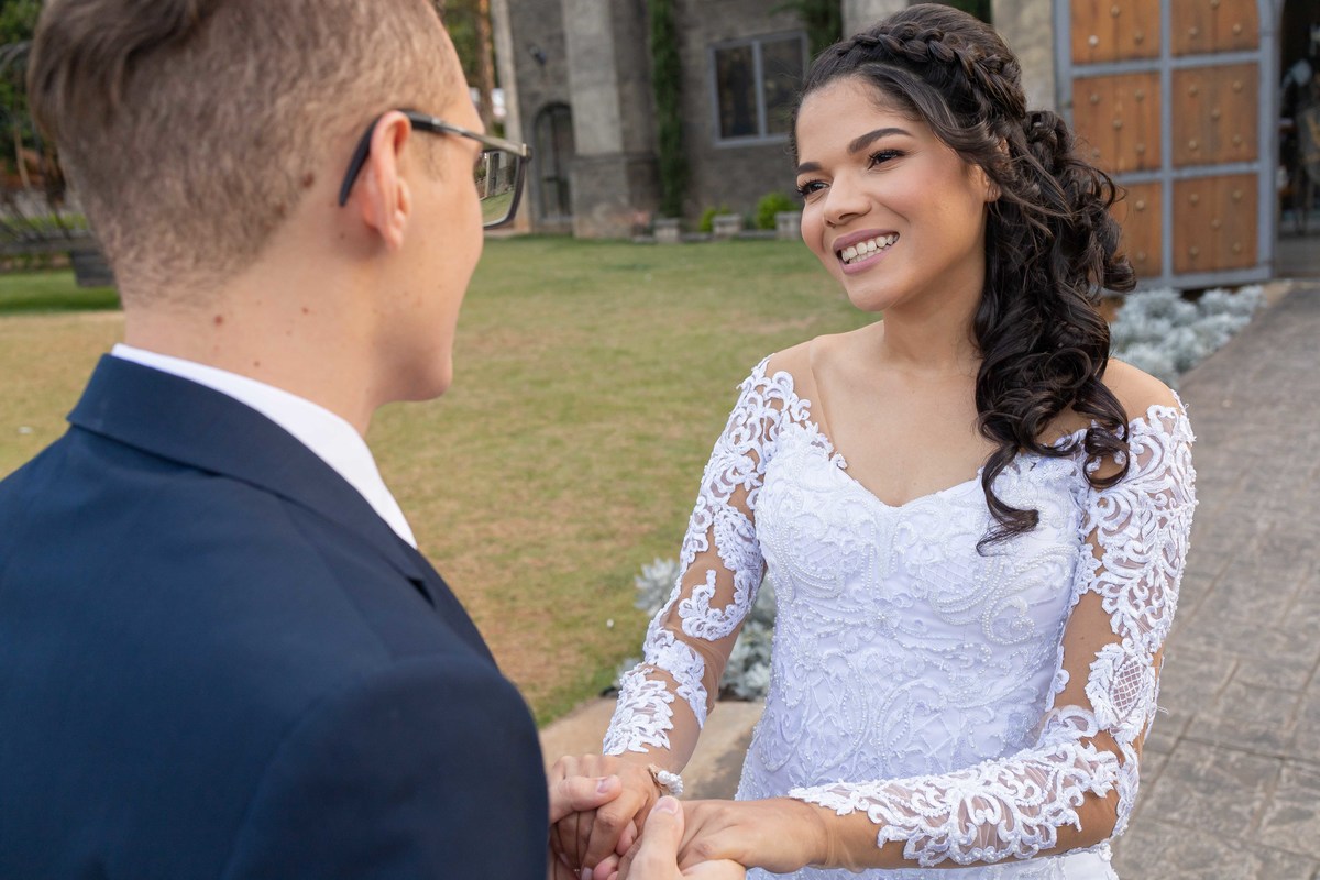 fotos casamento cerimonia cristã casal noivos clesia e luiz espaco medieval castelo dos vinhais vinhedo sp fotografo denis silveira fotografia