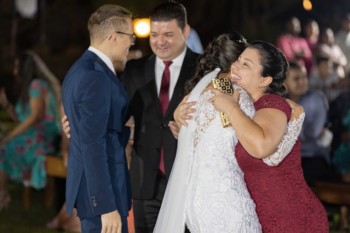 fotos casamento cerimonia cristã casal noivos clesia e luiz espaco medieval castelo dos vinhais vinhedo sp fotografo denis silveira fotografia