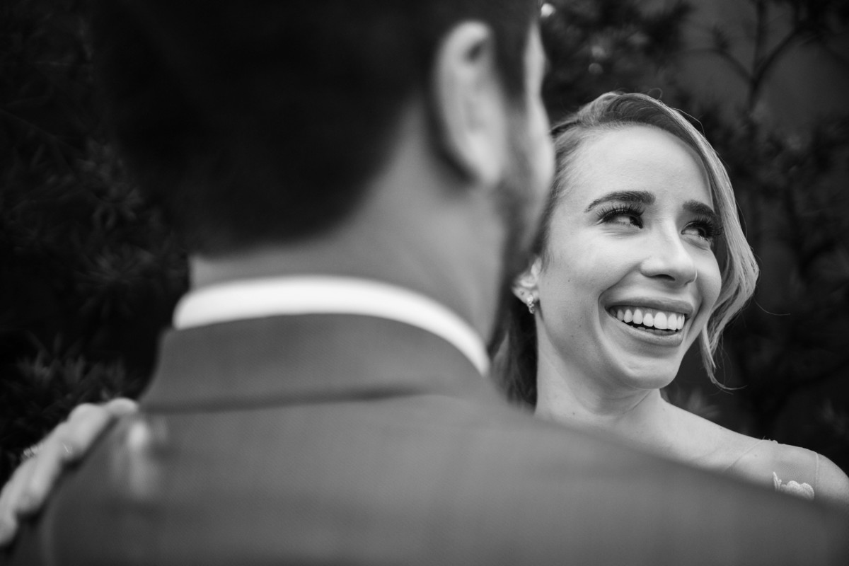 fotos casamento realizado em sao paulo sp cerimonia na casa traffô do casal de noivos thais e julio fotografo especializado em casamentos denis silveira wedding photographer