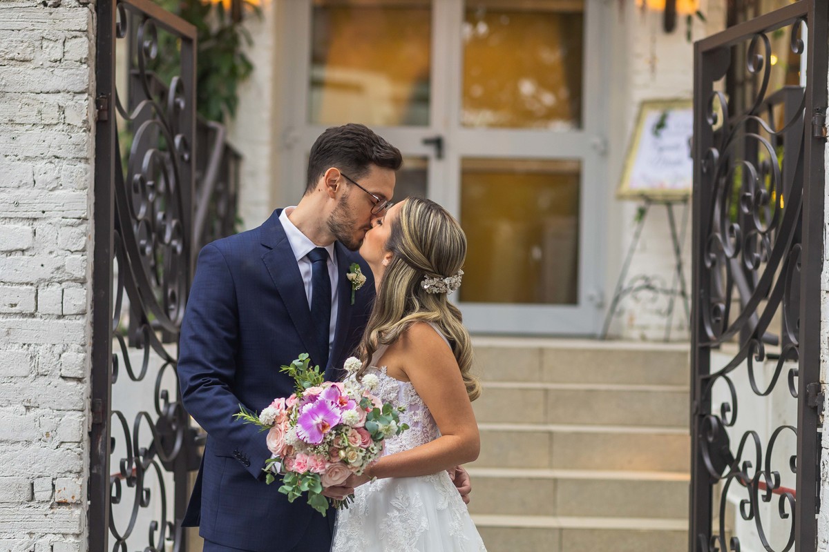 fotos casamento casal noivos camila e murilo no espaço chalé quintal em sao paulo sp fotografo denis silveira fotografia wedding photographer