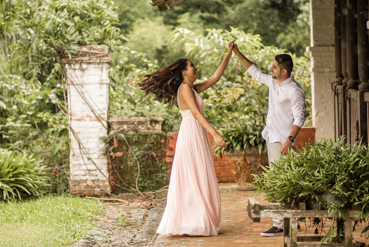 fotos de ensaio de casal de noivos pré wedding Ana Carolina e Filipe em fazenda das cabras em joaquim egídio distrito de campinas fotografo Denis Silveira Fotografia