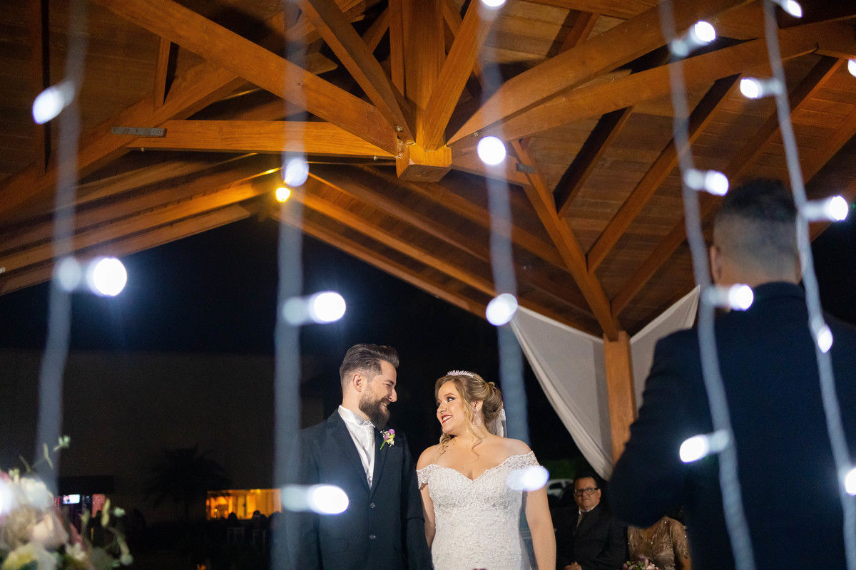 fotos casamento casal noivos isabela e ederson paulinia são paulo sp cerimonia religiosa espaco Flor de Lotus Fotografo Denis Silveira Fotografia