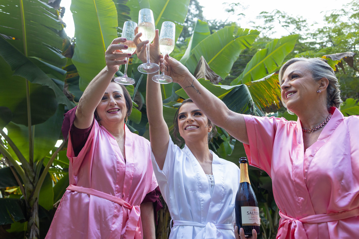 fotos casamento casal noivos Carolina e Victor cerimonia de matrimonio em espaco Maraê Moinho em Valinhos SP fotógrafo Denis Silveira fotografia Wedding photography