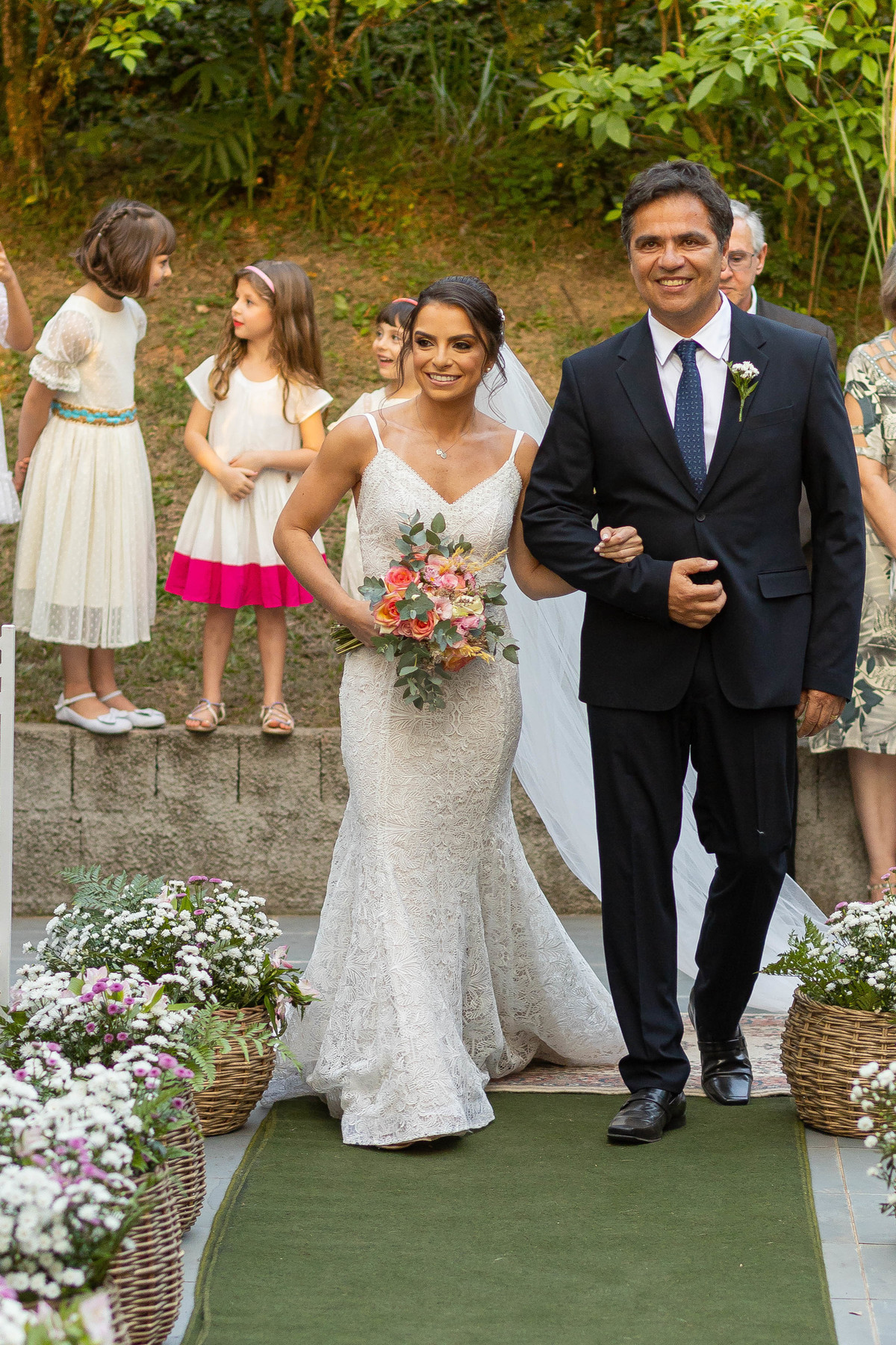 fotos casamento casal noivos Carolina e Victor cerimonia de matrimonio em espaco Maraê Moinho em Valinhos SP fotógrafo Denis Silveira fotografia Wedding photography