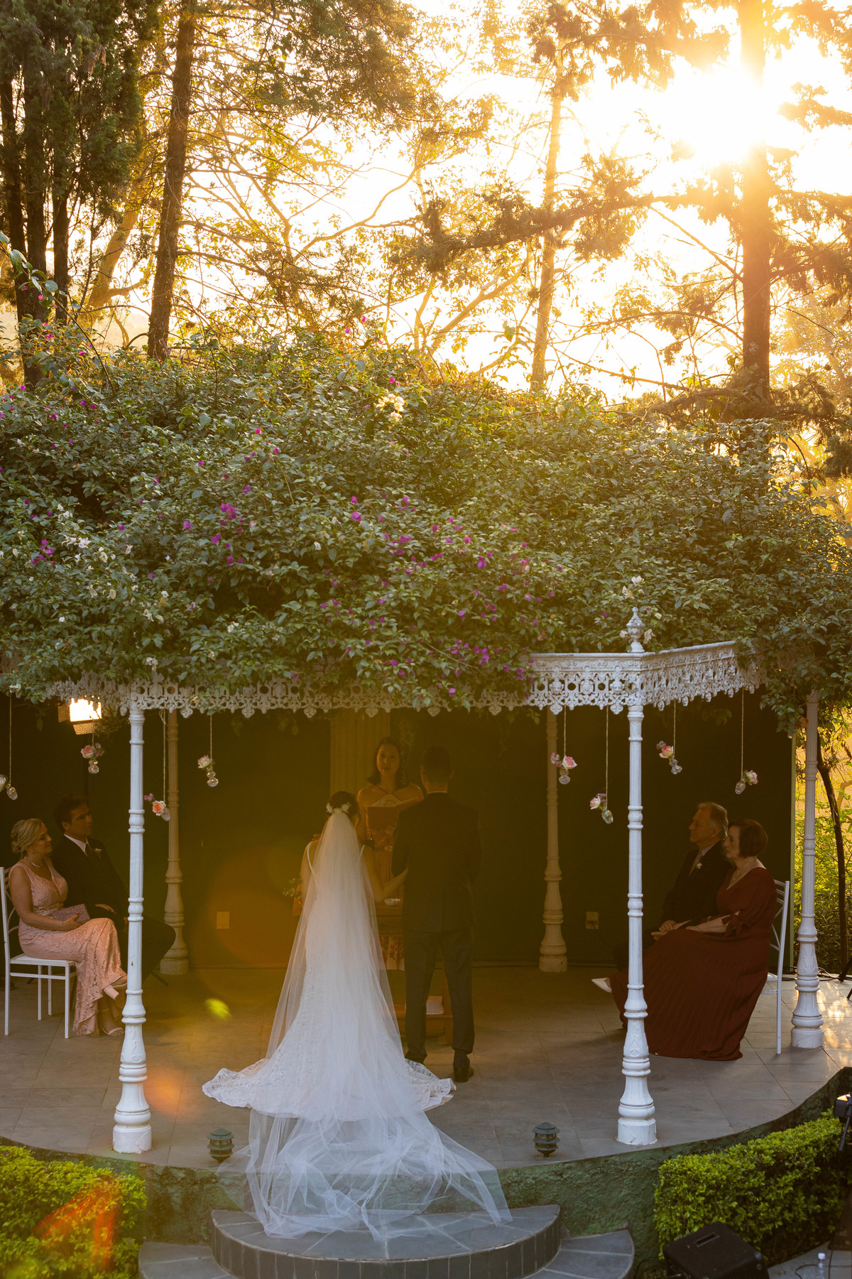 fotos casamento casal noivos Carolina e Victor cerimonia de matrimonio em espaco Maraê Moinho em Valinhos SP fotógrafo Denis Silveira fotografia Wedding photography