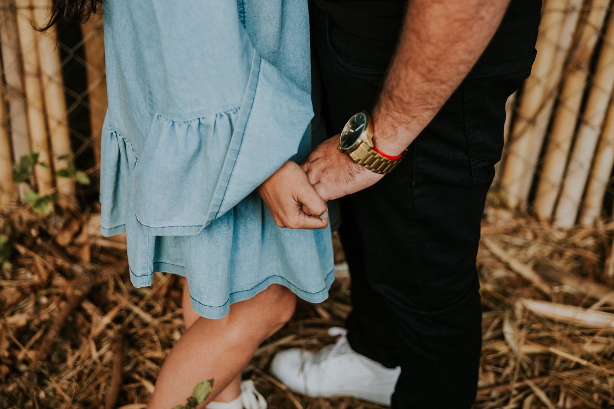 foto criativa de noivos para o pré casamento em belo horizonte