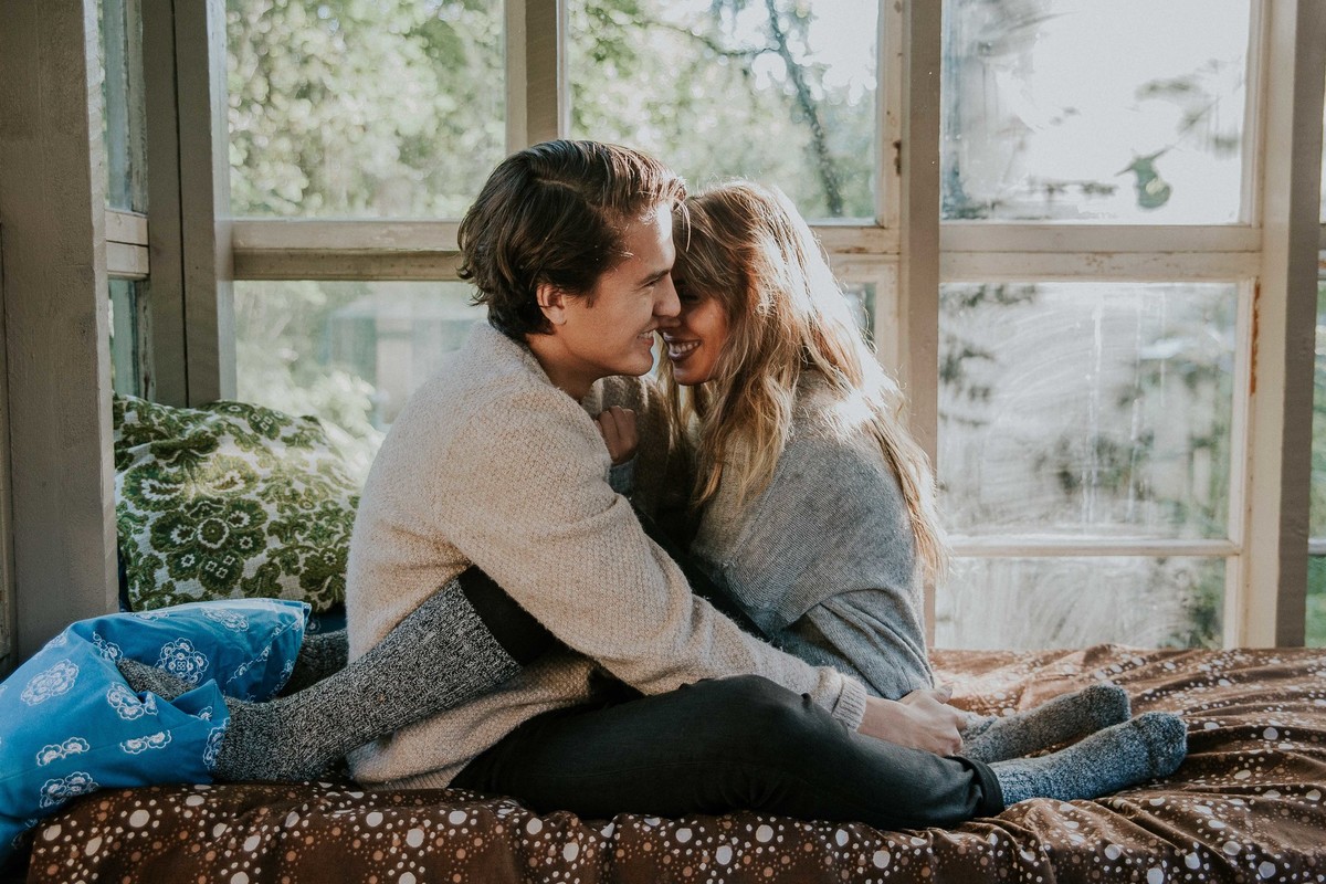 ensaio de casal na europa em que eles