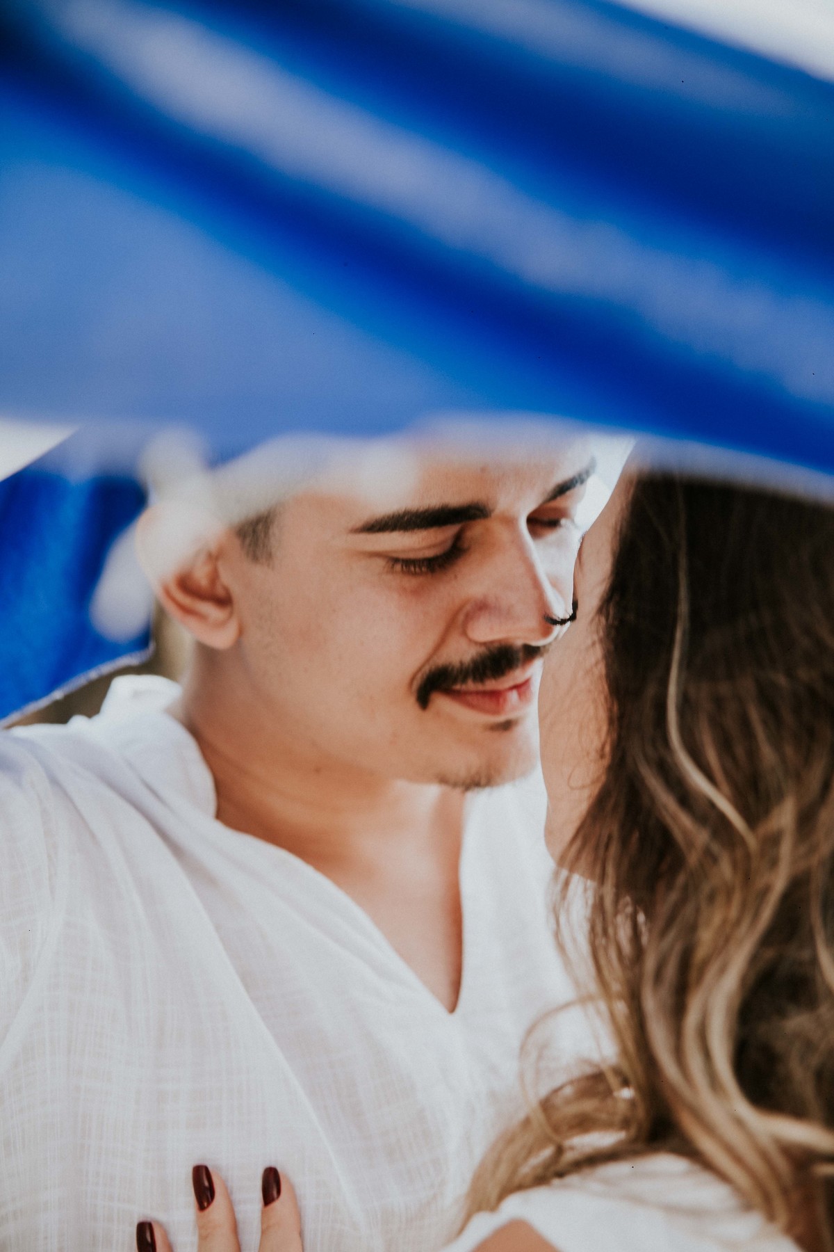 Ensaio romantico de casal no qual eles se inspiraram no cruzeiro