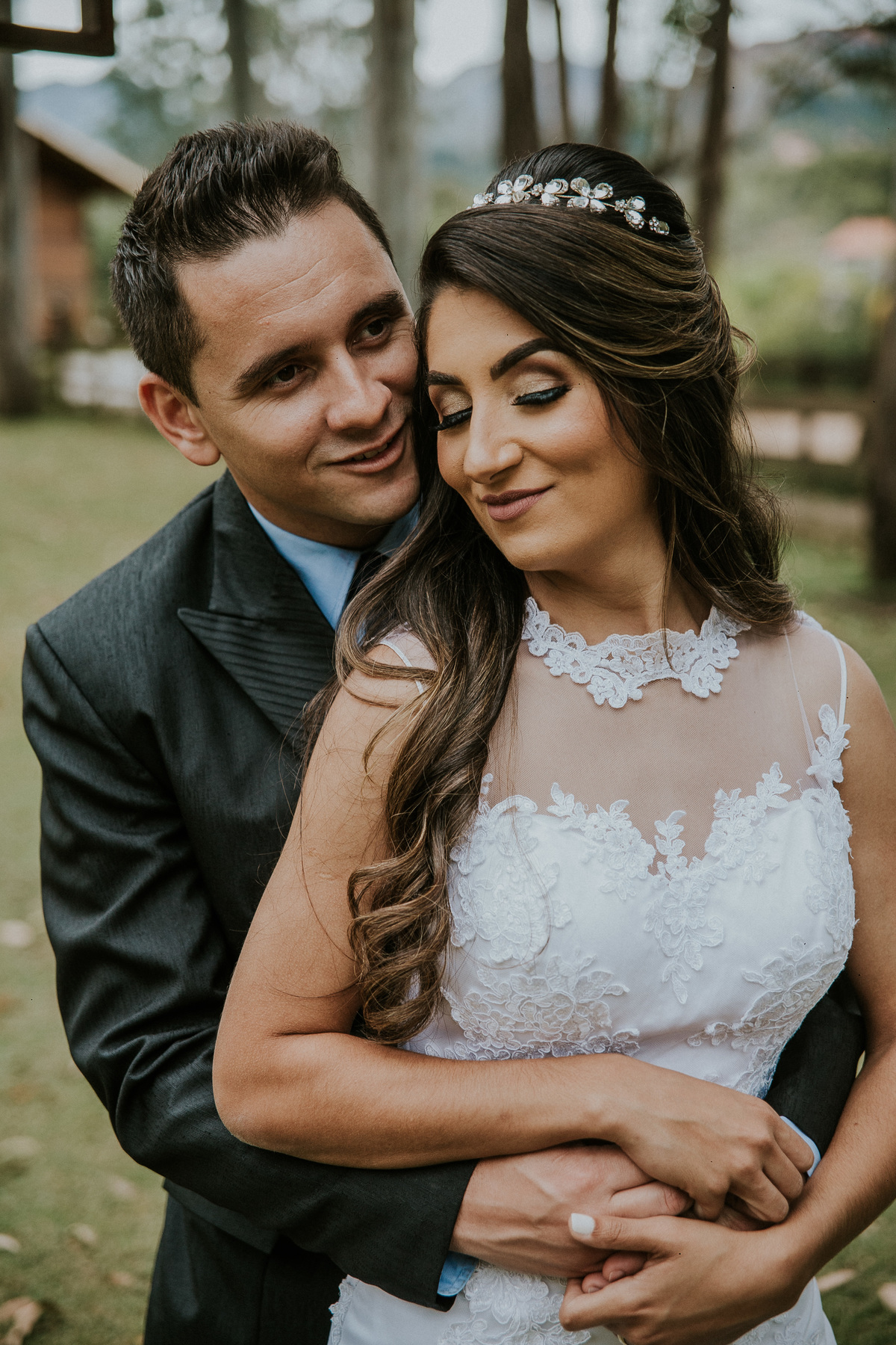 fotografia de pós casamento rustico feito na fazenda arraial velho em sabará