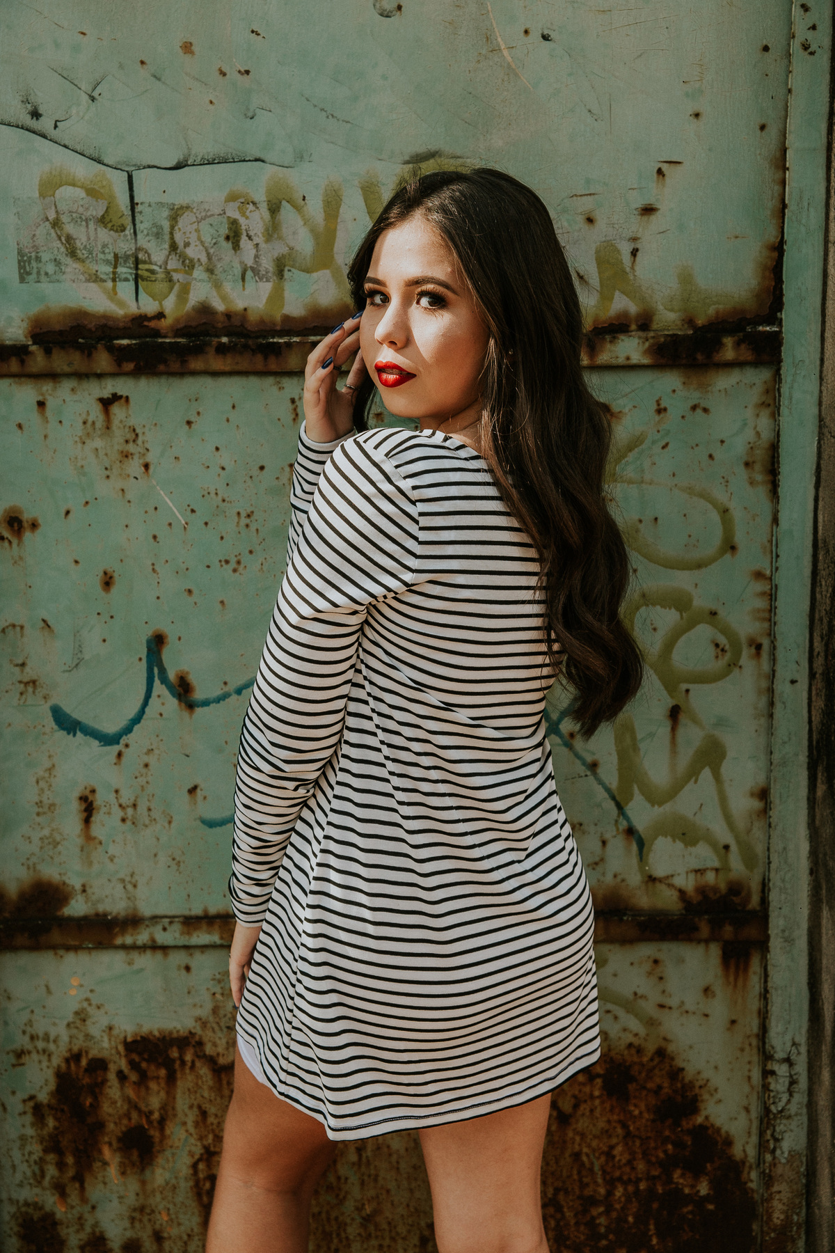Street Portrait feito durante um ensaio feminino de 15 anos em Betim