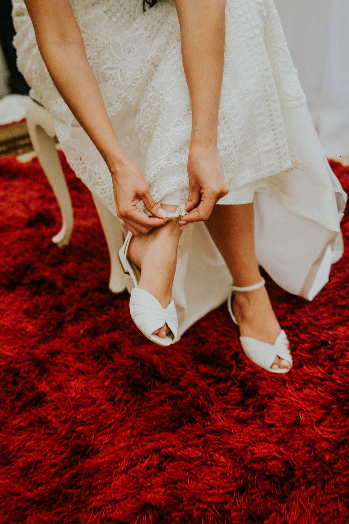  Dia da noiva feito na Simone Siuk em Belo horizonte, no qual a noiva está se arrumando junto com as amigas e com a mãe.