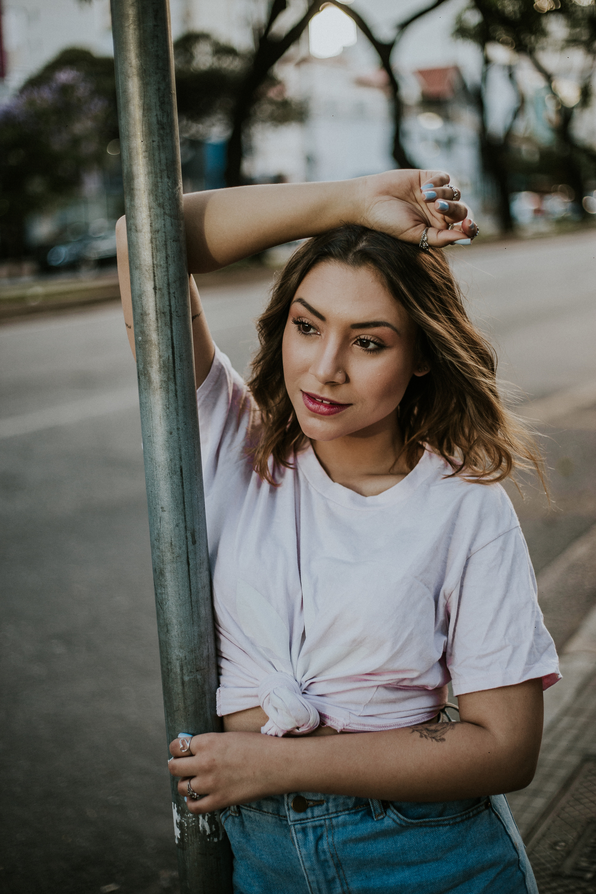 ensaio feminino urbano no estilo life style feito na savassi em belo horizonte 