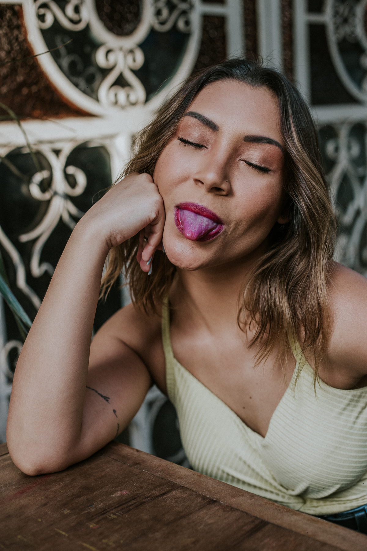 ensaio feminino urbano no estilo life style feito na savassi em belo horizonte 