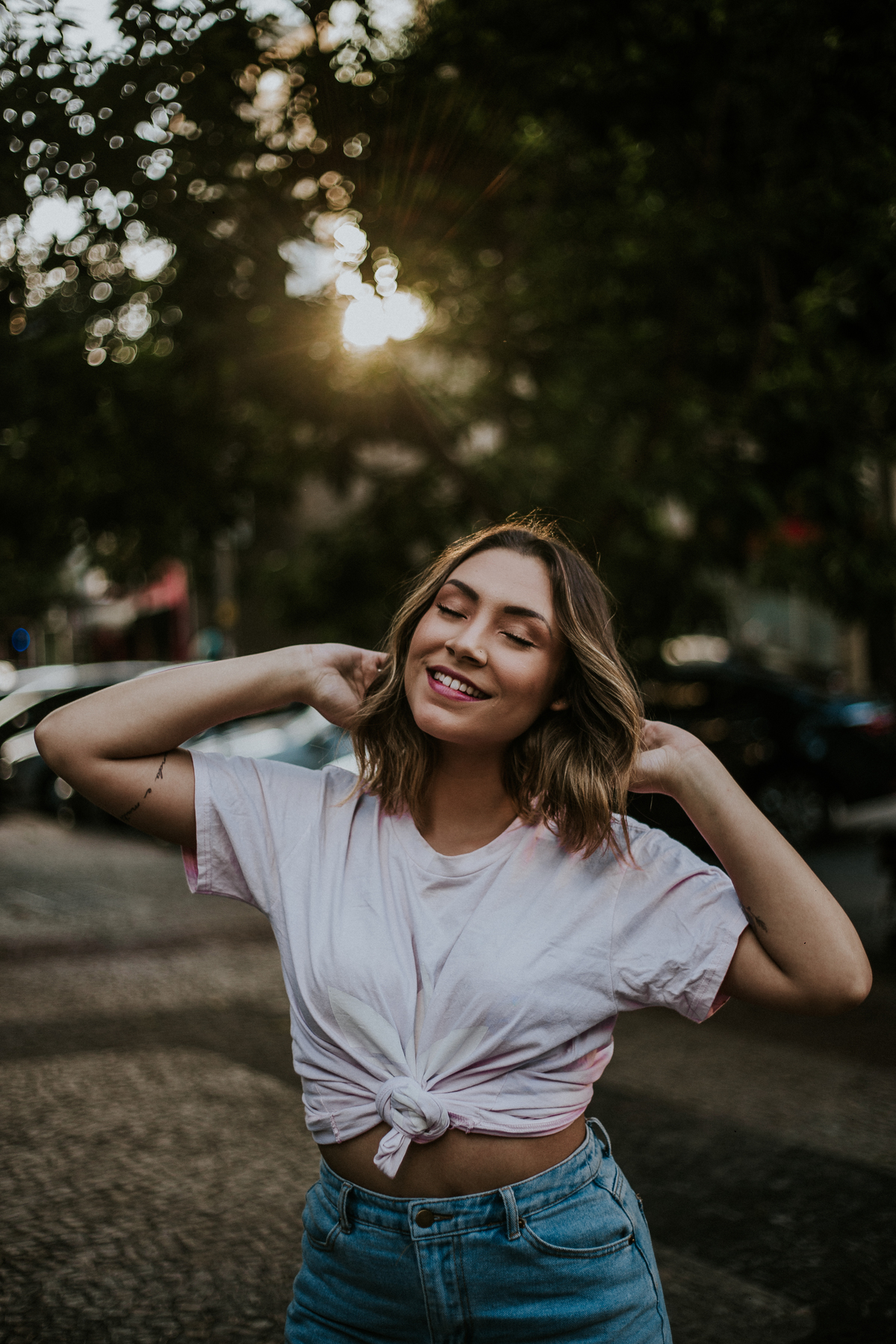 ensaio feminino urbano no estilo life style feito na savassi em belo horizonte 