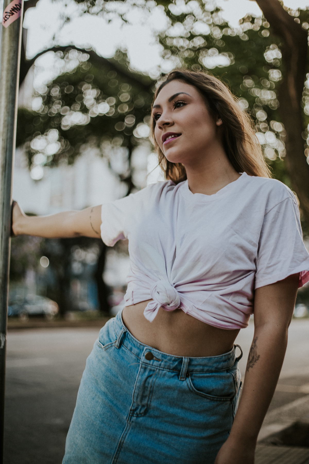 ensaio feminino urbano no estilo life style feito na savassi em belo horizonte 