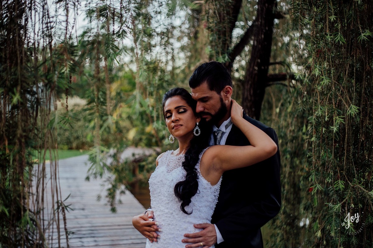 fotografia de casamento em Mateus Leme na fazenda Shangrilá