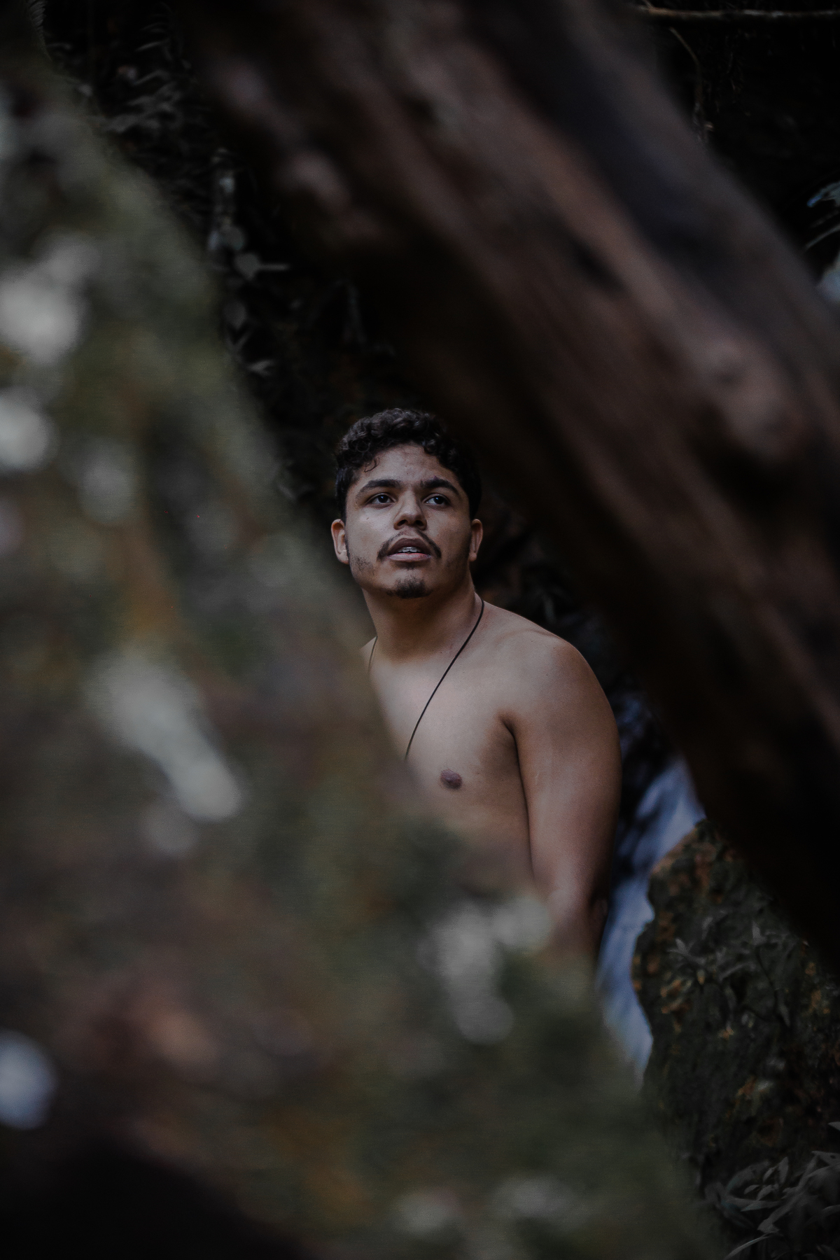 inspiração de ensaio masculino ao ar livre. Ideias de roupas e estilo para ensaio masculino