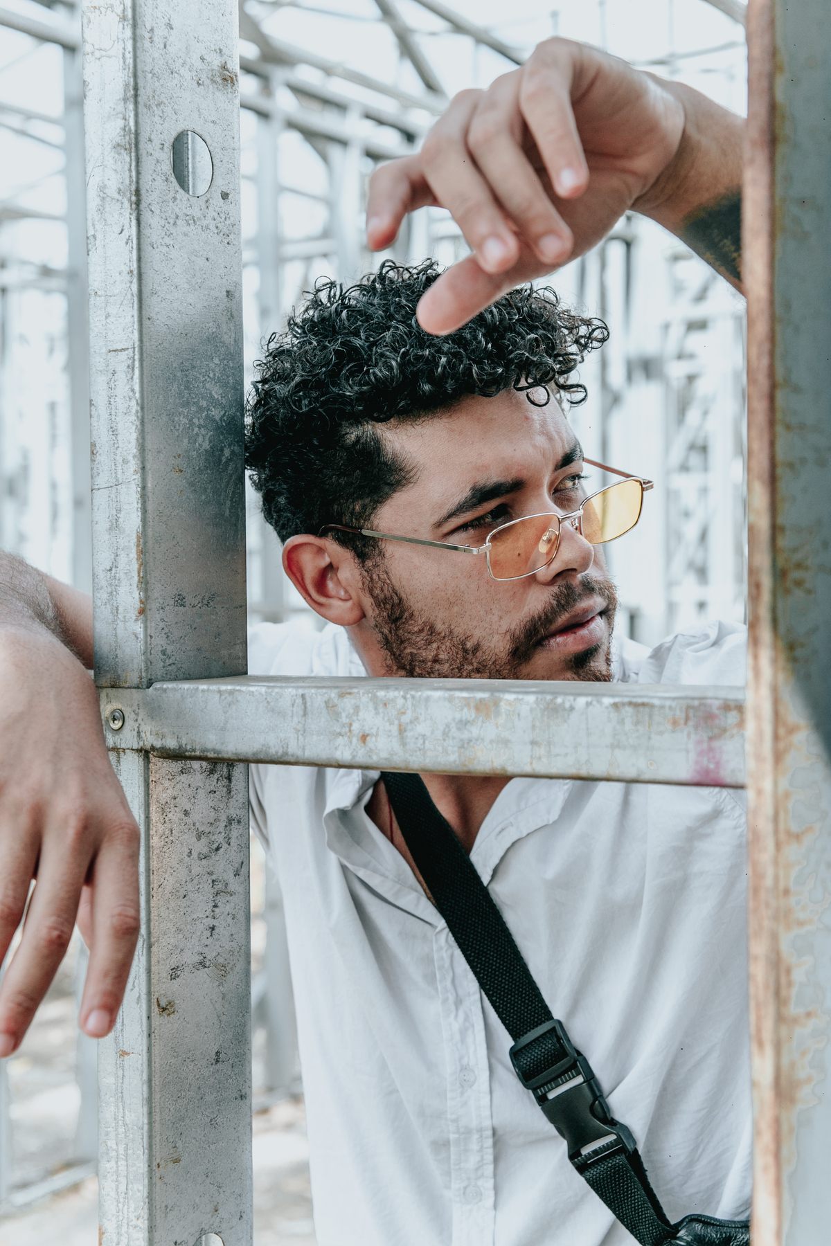 inspiração de ensaio fotografico masculino  e poses em minas gerais. 