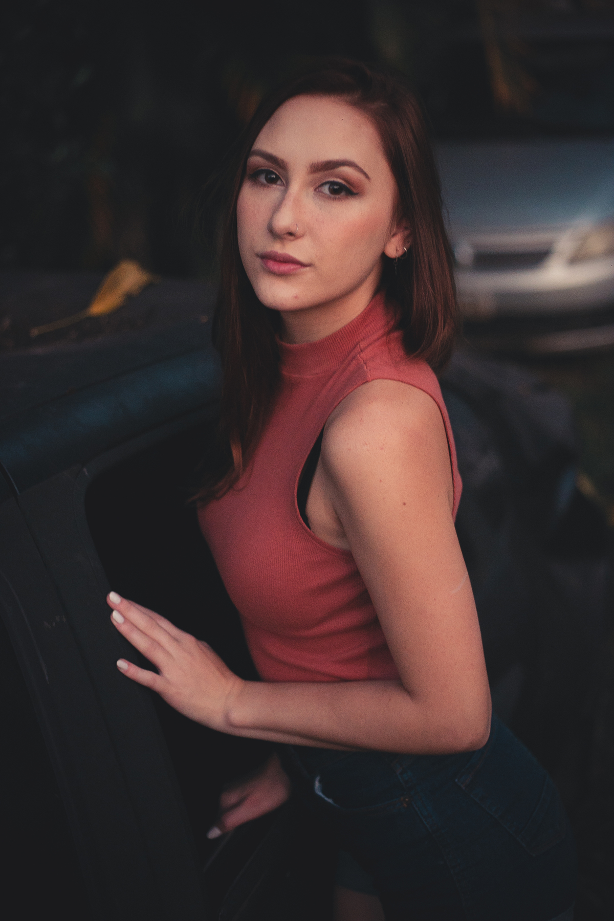 Ensaio feminino casual em casa no qual usamos inspiração de diversas poses e vários looks para ensaio fotografico indoor.