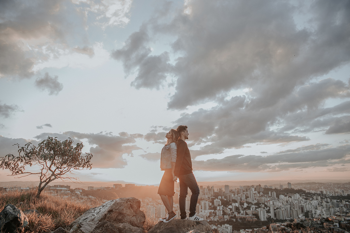 inspiração de ensaio de casal no mirante do belvedere em belo horizonte