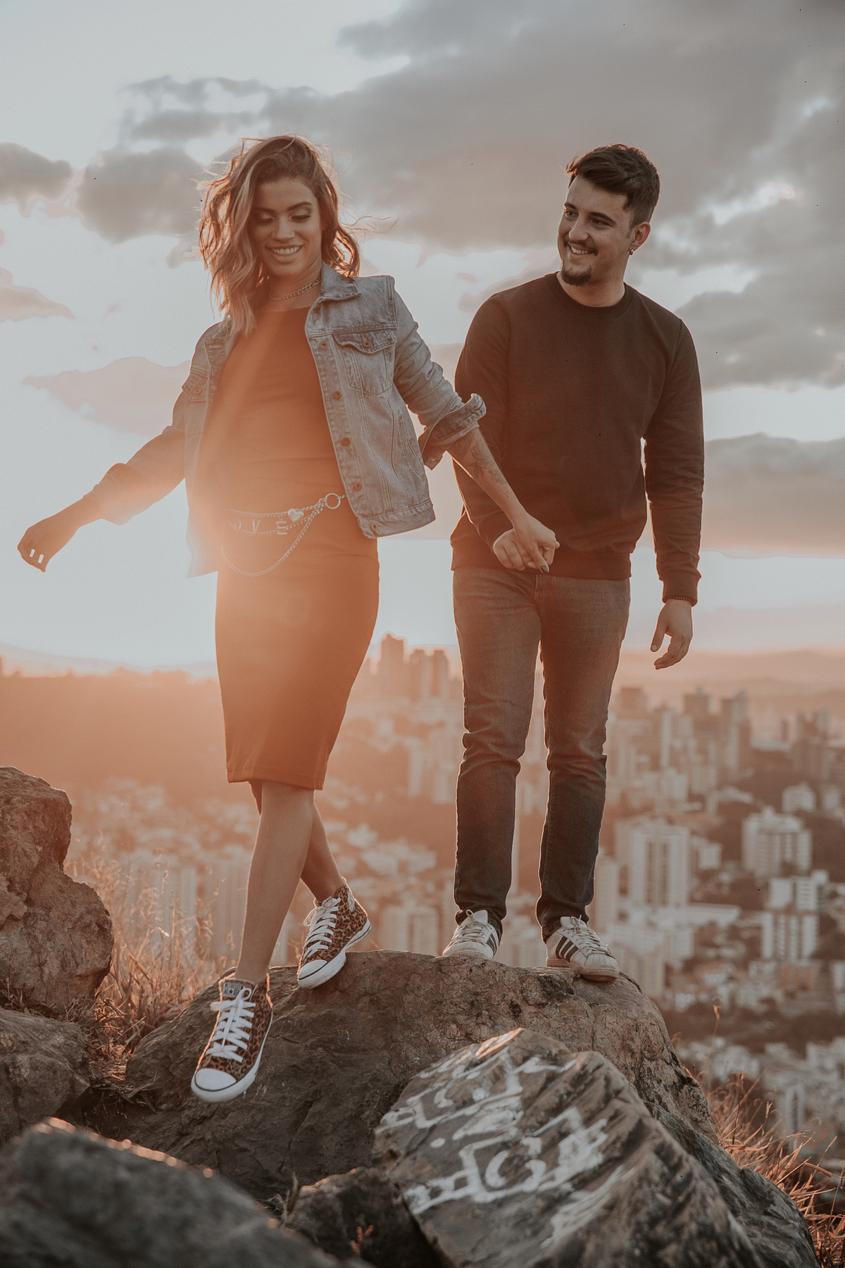 inspiração de ensaio de casal no mirante do belvedere em belo horizonte