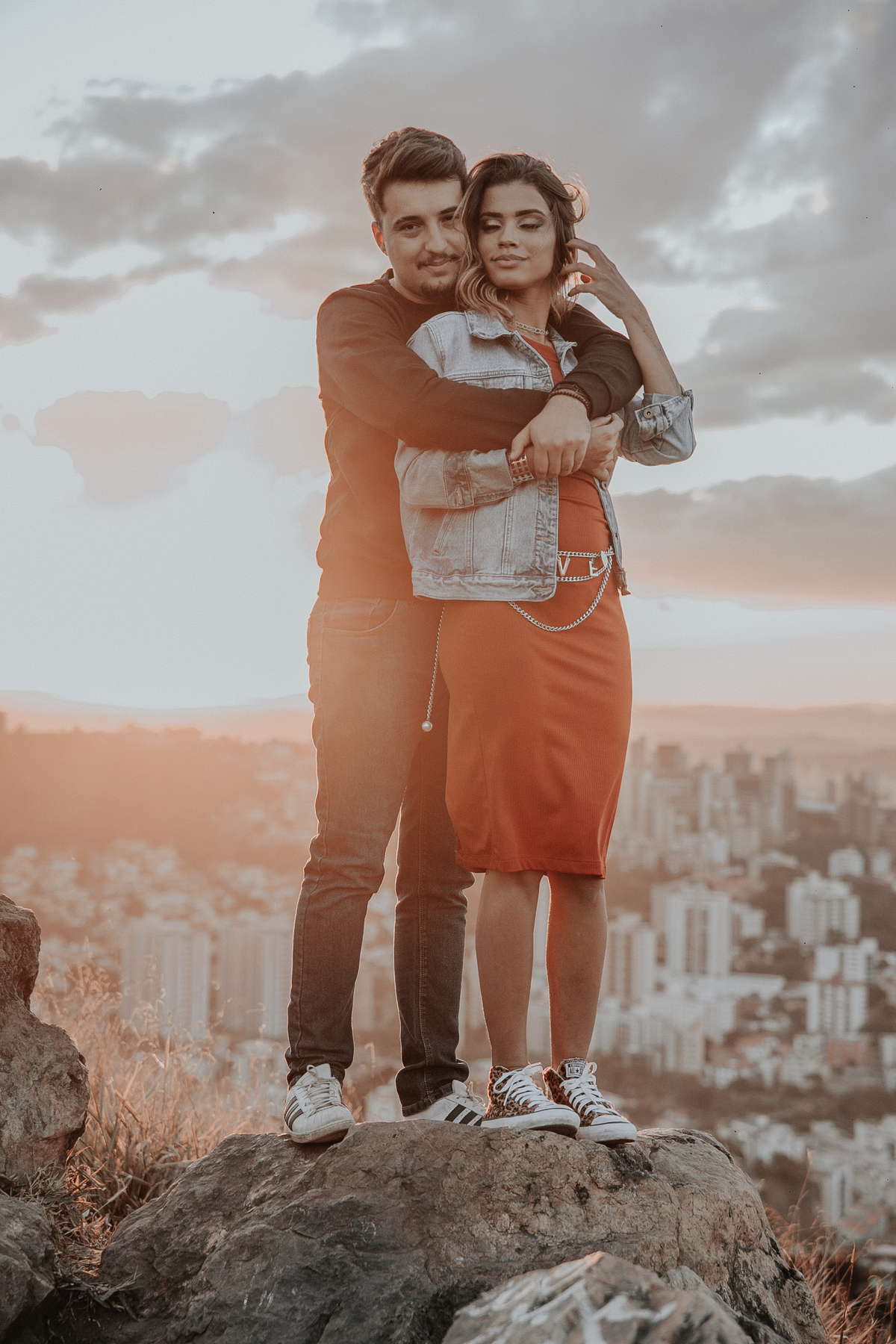 inspiração de ensaio de casal no mirante do belvedere em belo horizonte