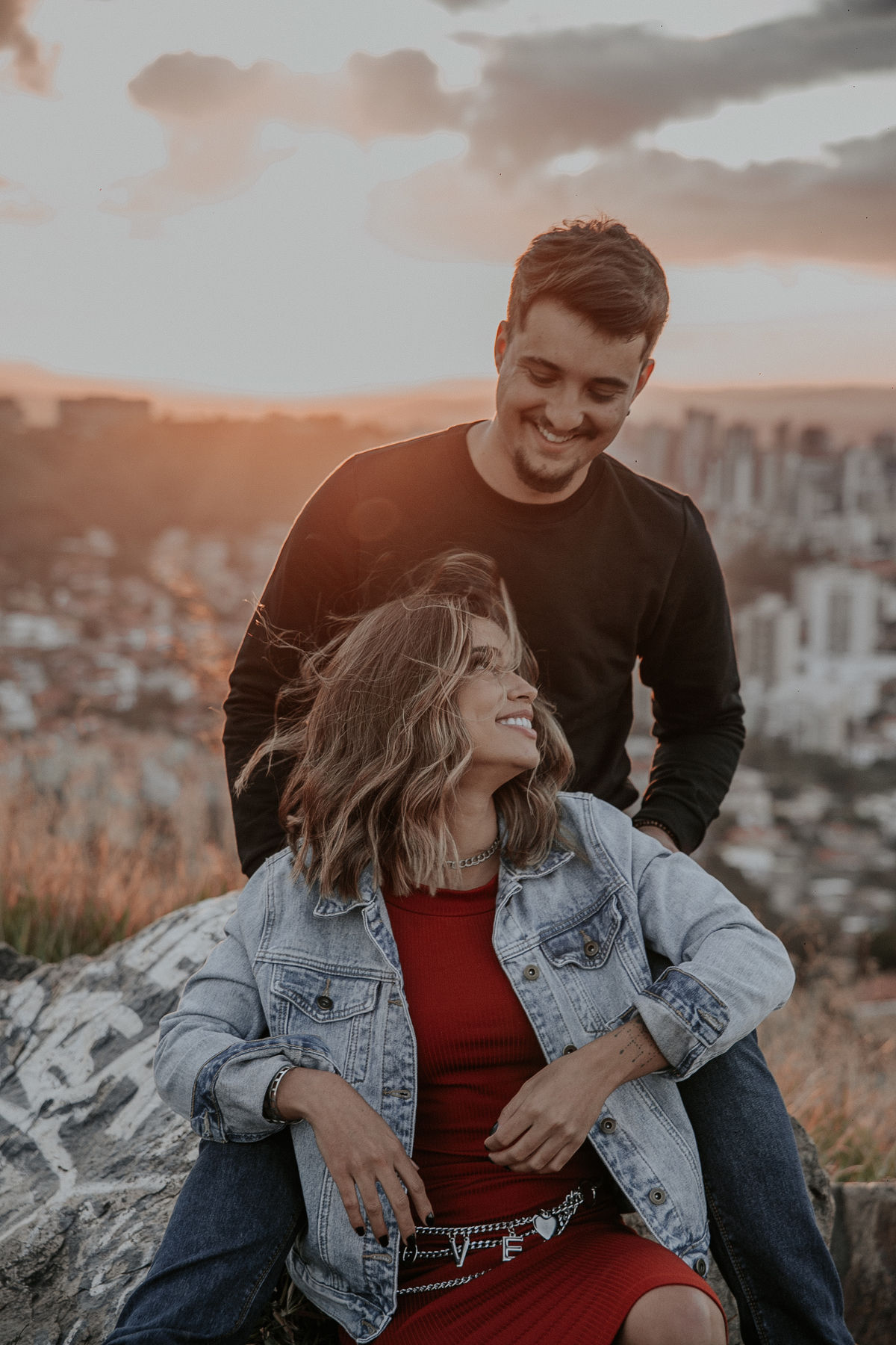 inspiração de ensaio de casal no mirante do belvedere em belo horizonte