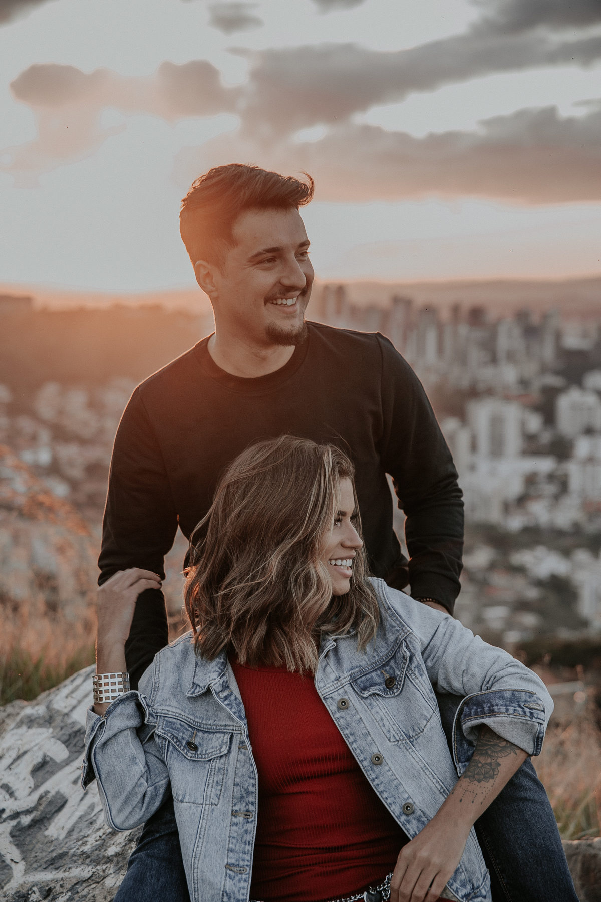 inspiração de ensaio de casal no mirante do belvedere em belo horizonte