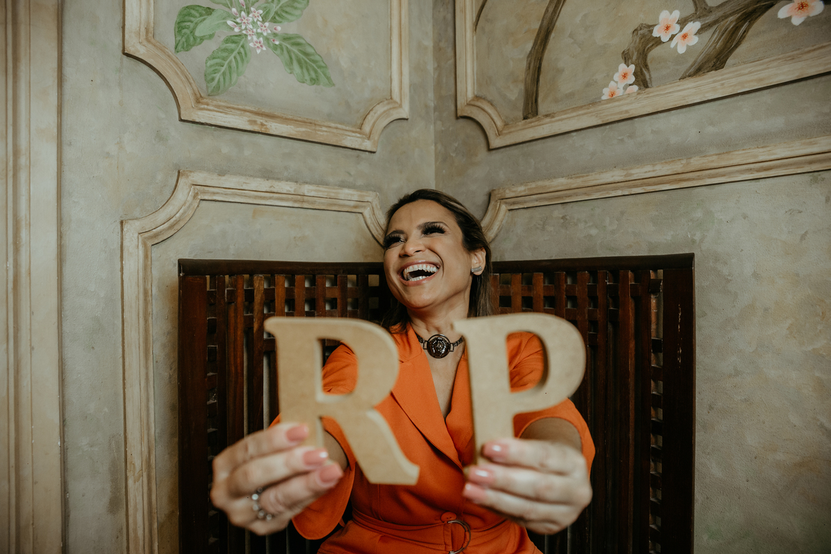 Retrato Corporativo Erika Pessoa, agencia de comunicação em bh, fotografia profissional para empresas