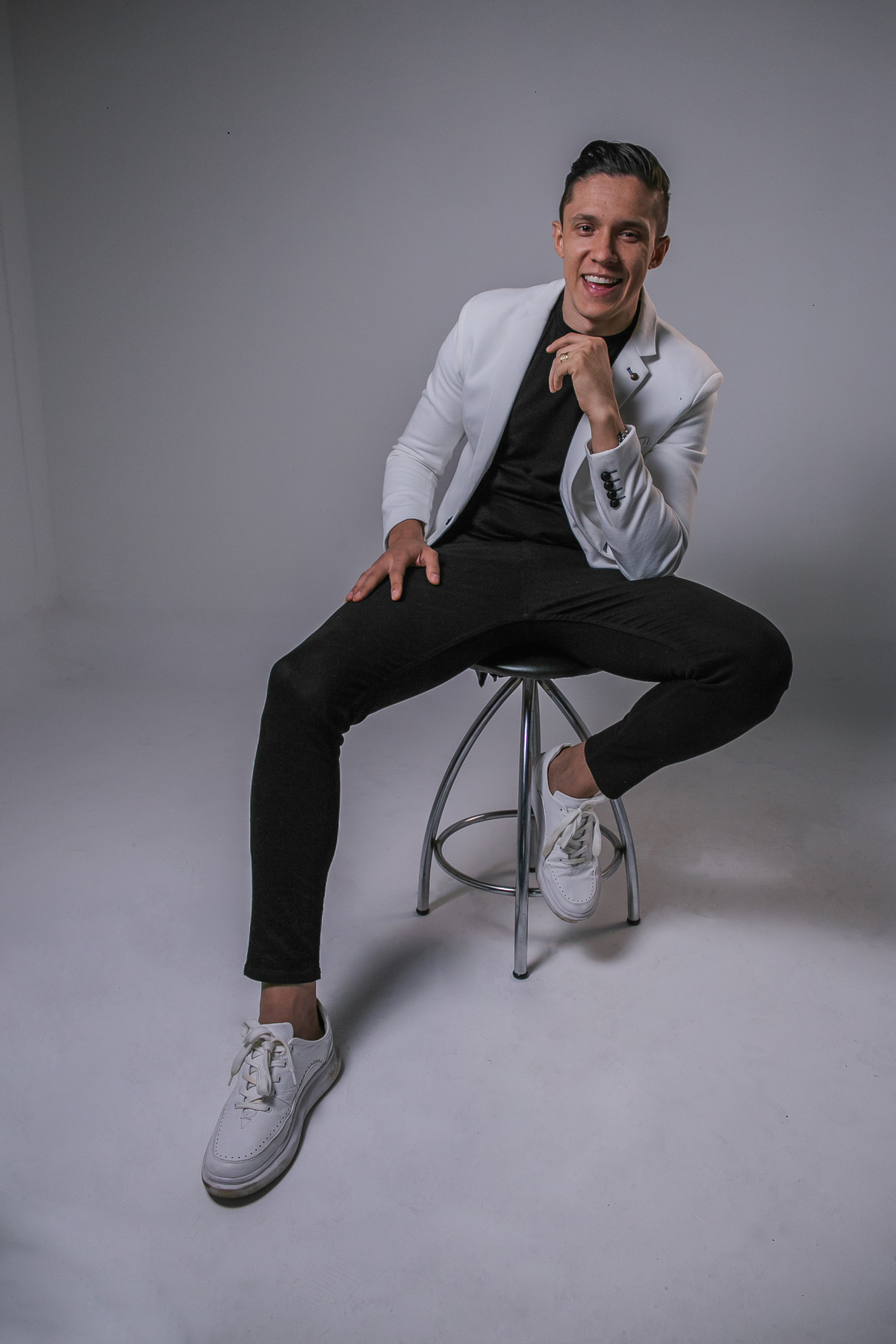 Ensaio corporativo em estúdio belo horizonte