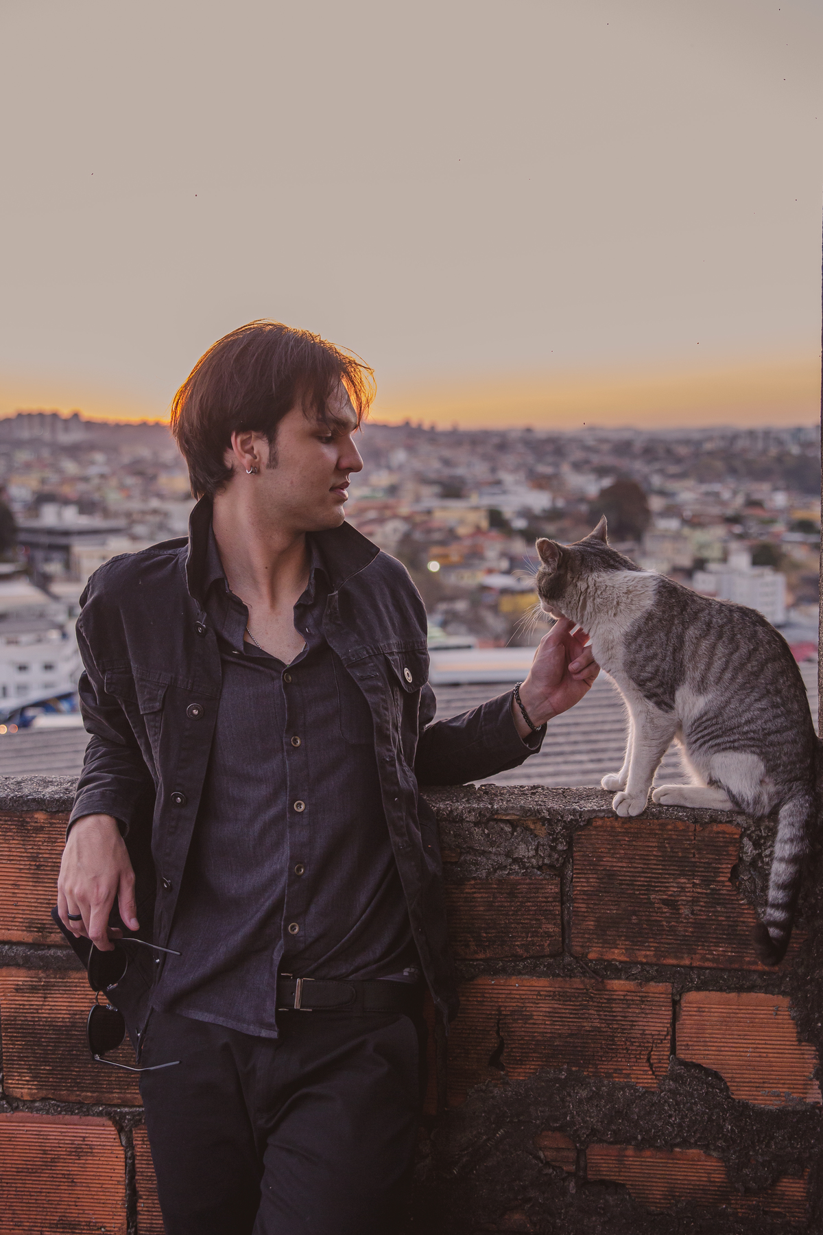 Inspiração de ensaio masculino em Belo Horizonte no por do sol