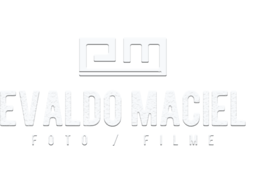 Logotipo de Evaldo Maciel Fotografia
