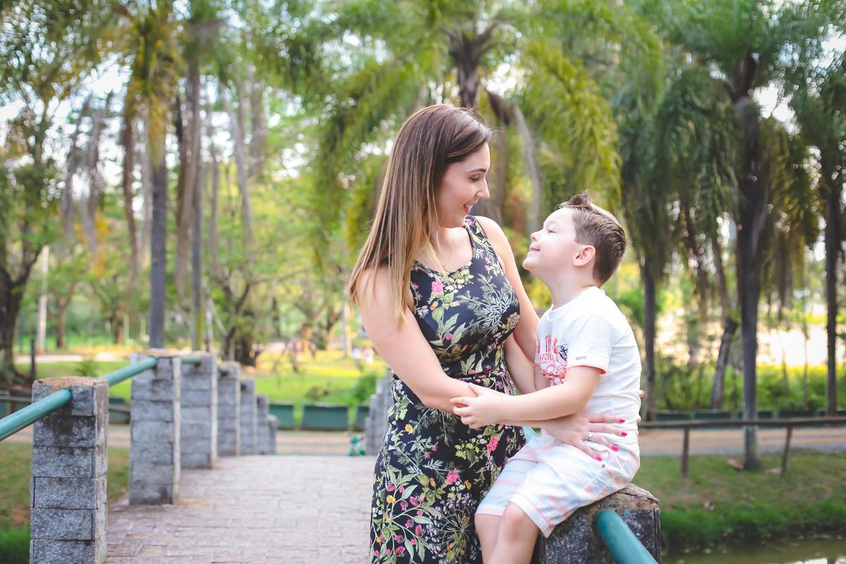 Fotografia de mãe e filho 