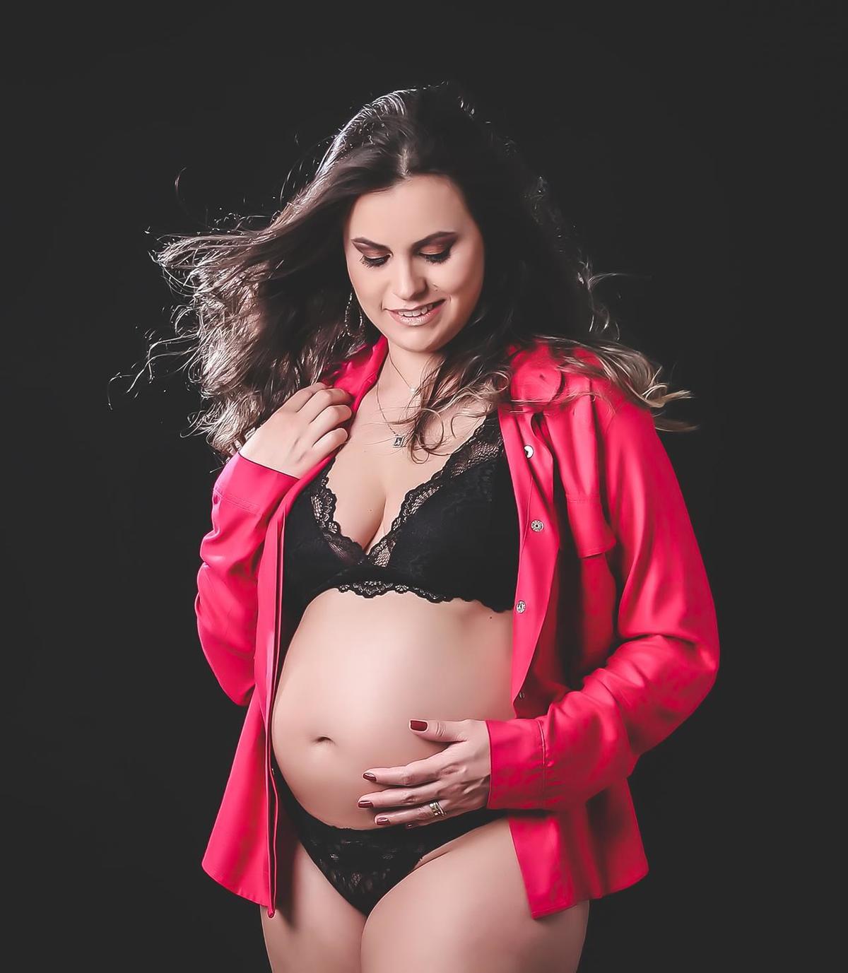 Fotografia de gestante no estúdio Campinas