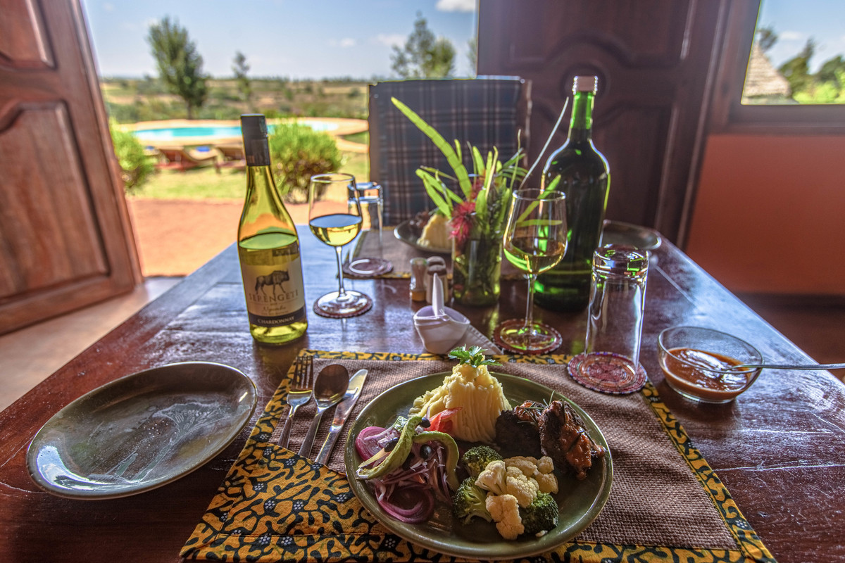 Fotos profissionais para pousadas delicioso almoço. 